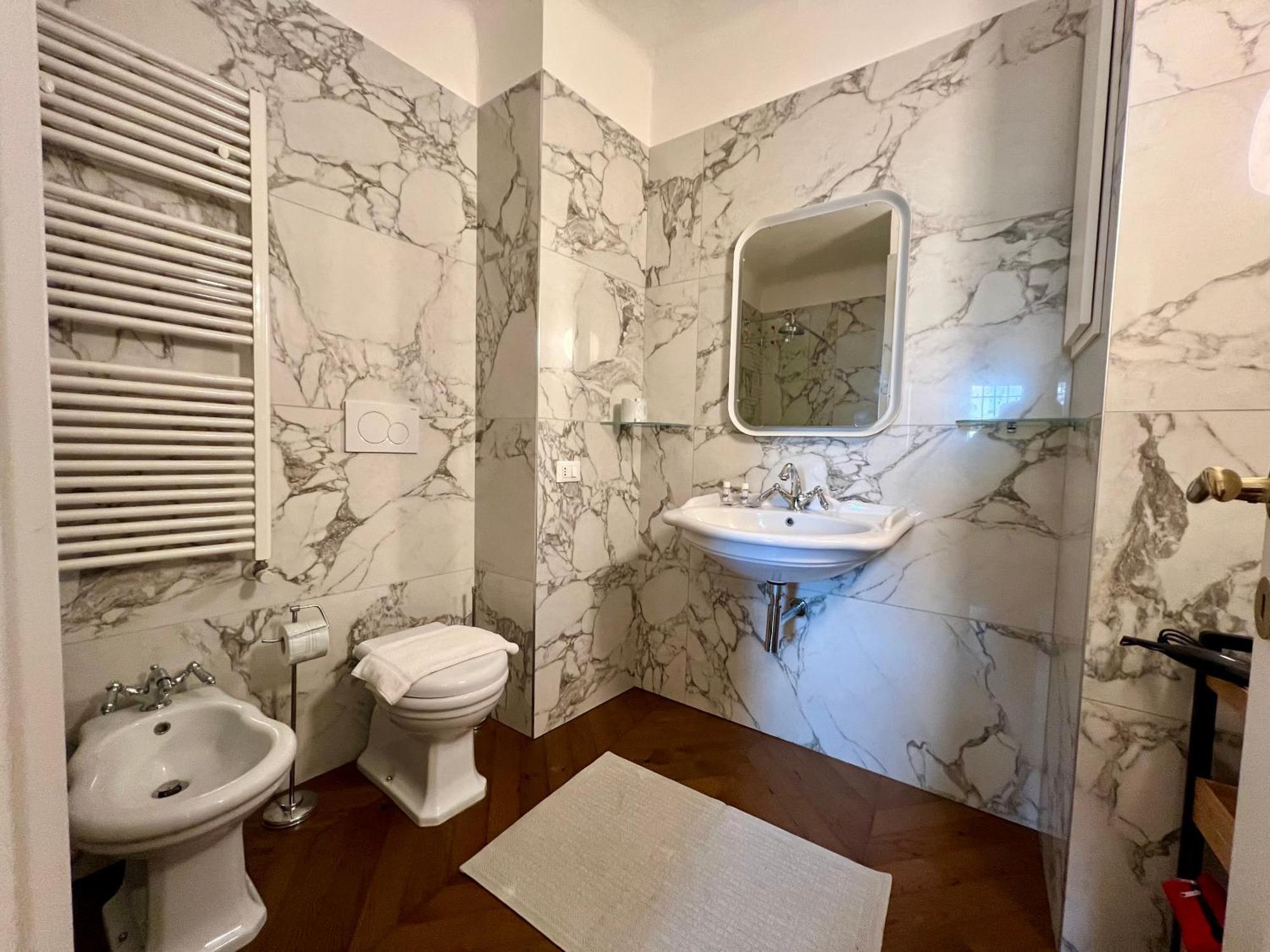 Apartment Big Historical Colonne